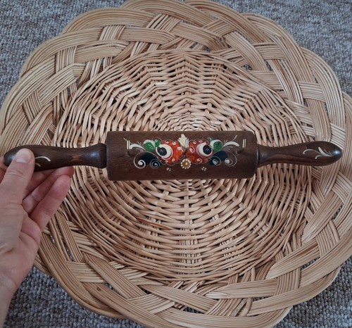 Vintage folk art wall hanging - vintage,