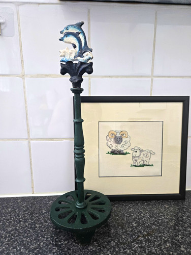 Freestanding green cast - freestanding,